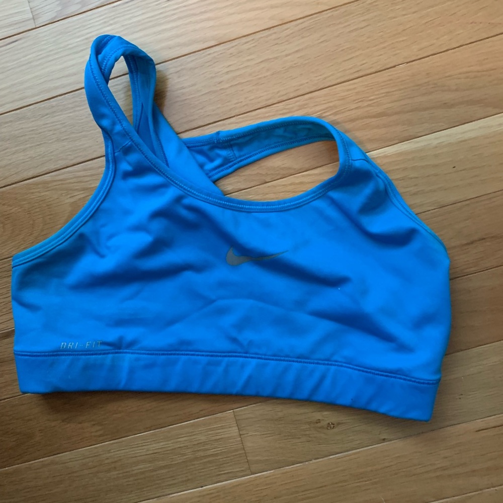 Nike sports bra